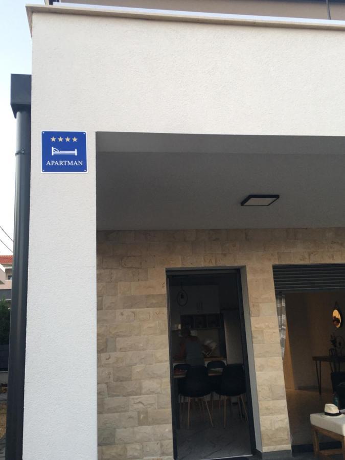 Apartmani Zlata Sveti Filip i Jakov Exterior photo